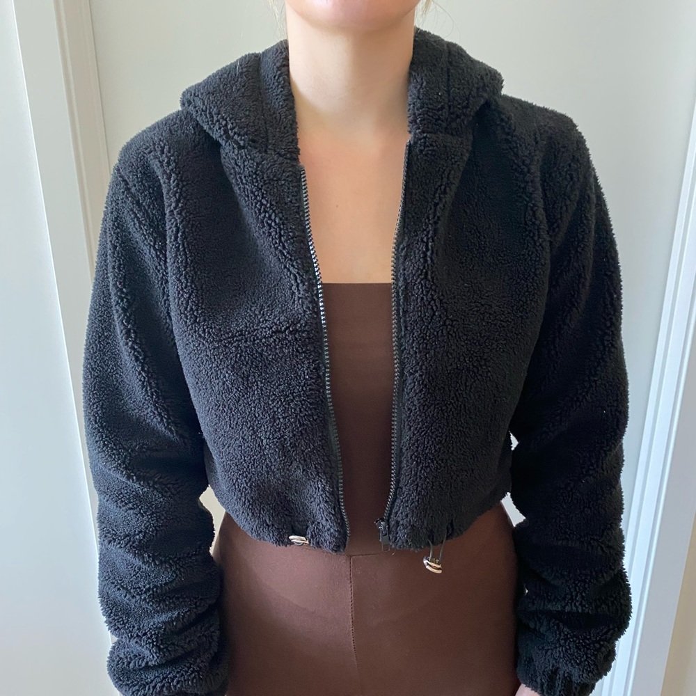 Fashion Nova Cropped Shrepa Style Jacket, Black, Size Small